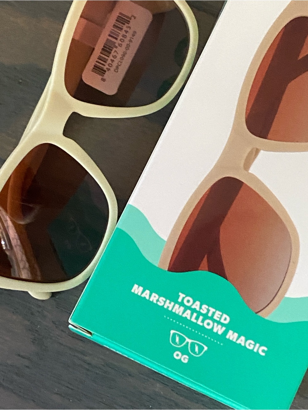 Goodr sunglasses in toasted Marshmallow magic NIB